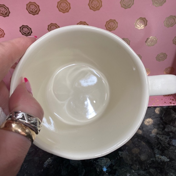 Mug CREAM W/ GRAY BARK ENGRAVING by POTTERS STUDIO - Picture 5 of 6